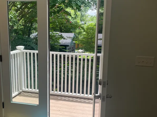 330 Chesterfield Ave, Nashville, TN 37212