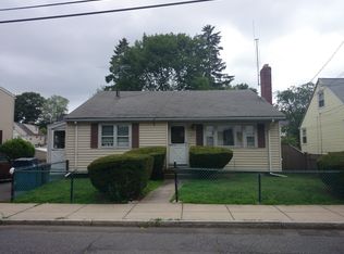 37 Vogel St, West Roxbury, MA 02132