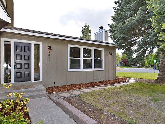 3rd image of 4612 E Sumac Dr