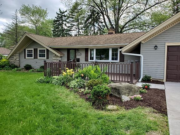 2nd image of 1928 Wayland Ct