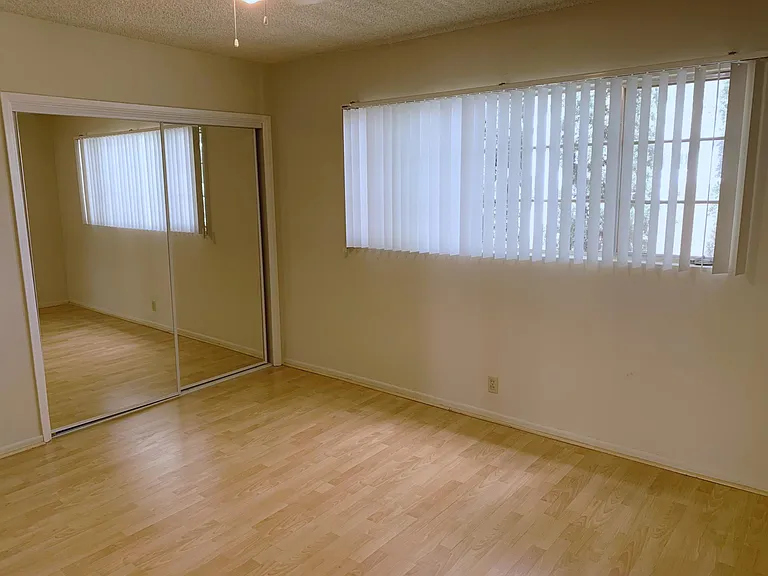 1151 Justin Ave #9 — Photo 8