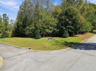101 Autumn Leaves Way, Marietta, SC 29661