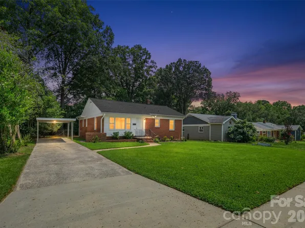 1062 Dresden Dr, Charlotte, NC 28205