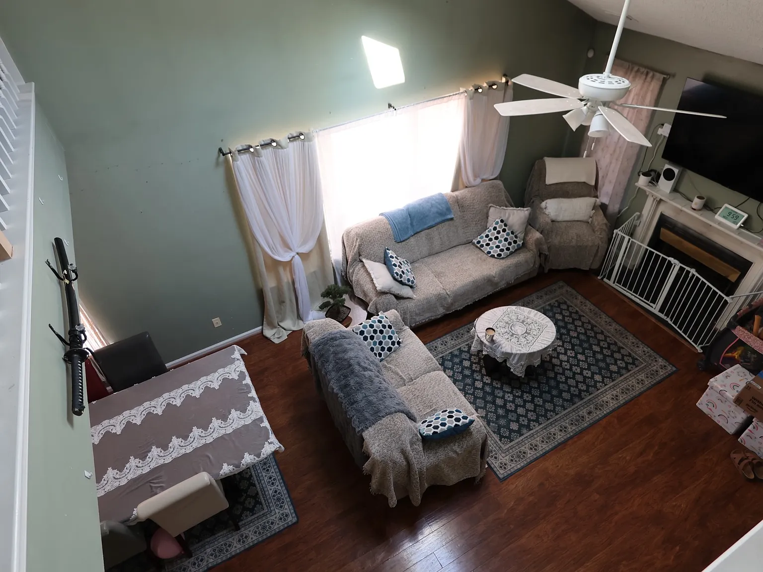 2 bed, 1587 sqft, $2,600 — Photo 4