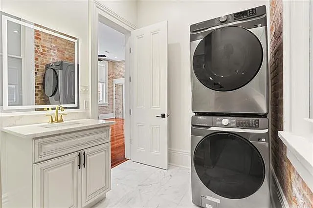 1501 Clio St #2A — Photo 8