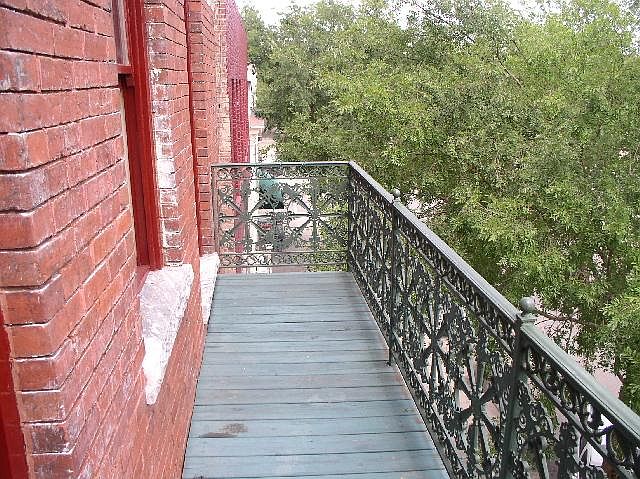 Balcony over Broad Street