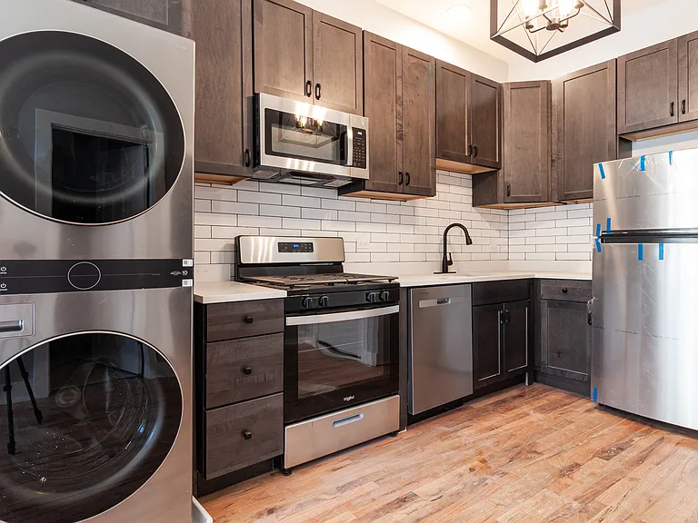 1742 N California Ave #2R — Photo 13