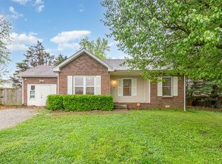 1794 Crestview Dr, Clarksville, TN 37042