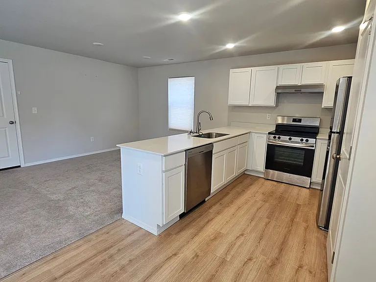 4268 SE Elijah Ct — Photo 7