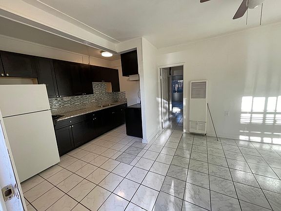 4th image of 6977 Conejo Dr #A-b-2
