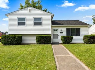 1917 Crehore St, Lorain, OH 44052
