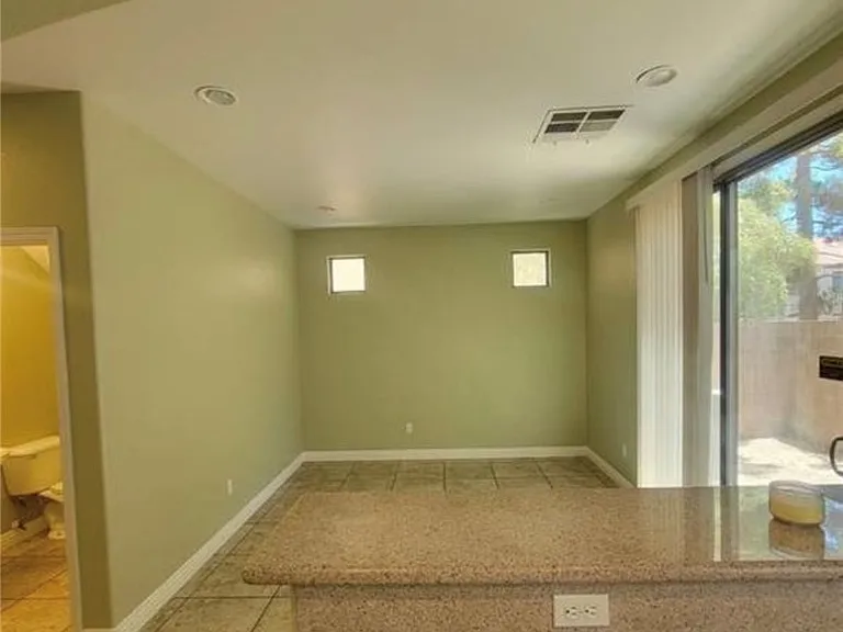 9577 Villa Adastra Ave — Photo 6