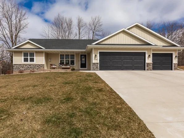 1758 Cascade Ct, Greenleaf, WI 54126