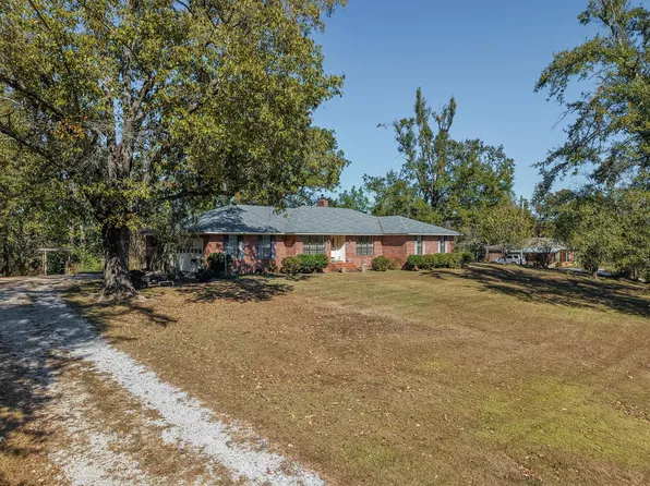 61 Main St, Rienzi, MS 38865