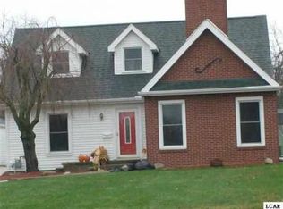 1033 W Maple Ave, Adrian, MI 49221