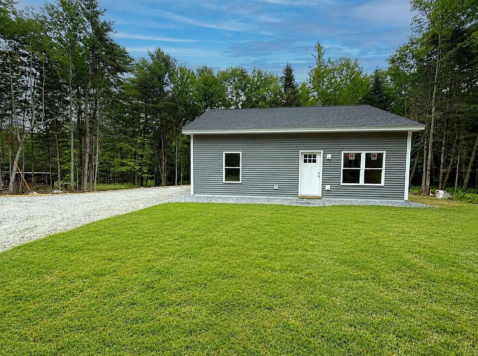 1st image of 576 North Road