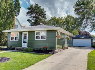 440 E 2nd St, Fond Du Lac, WI 54935