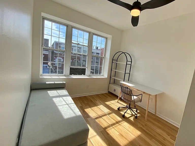 388 Communipaw Ave #2C — Photo 12