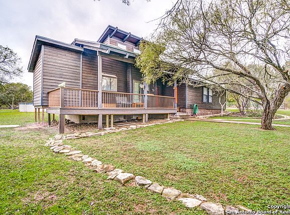 3rd image of 18918 County Road 5733