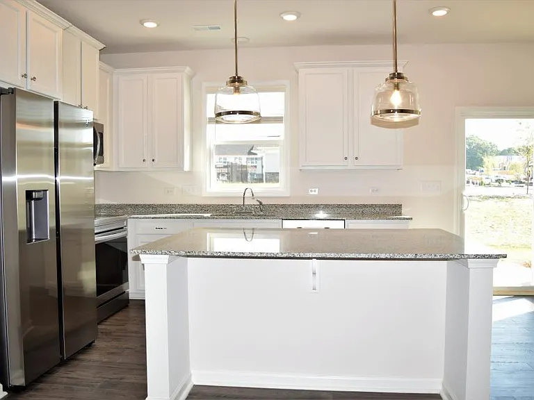 3934 Townes Blvd — Photo 6