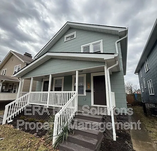 847 Heyl Ave — Photo 1