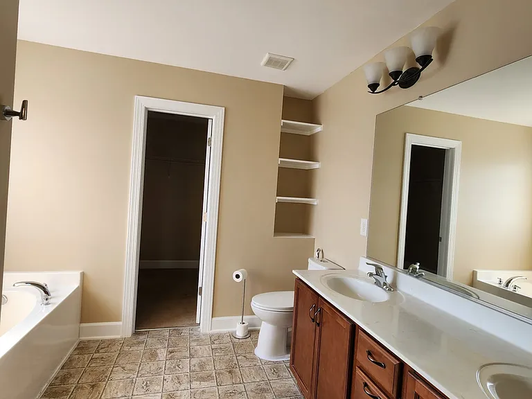 5425 Broadleaf Rd — Photo 5