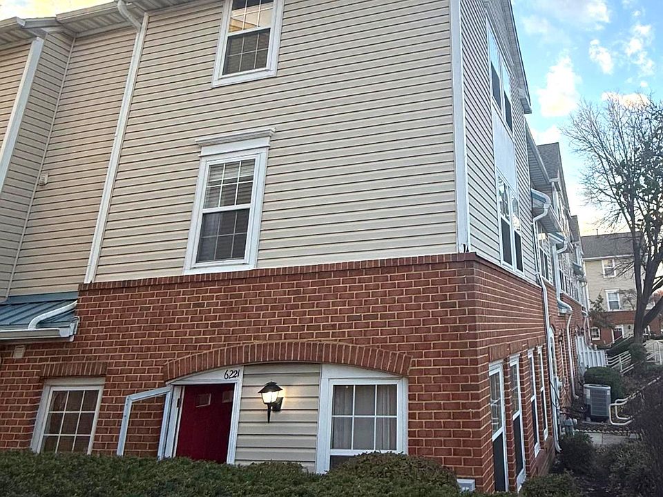 2nd image of 6221 Sandpiper Ct #7