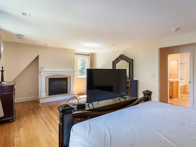 103 Levbert Rd — Photo 16