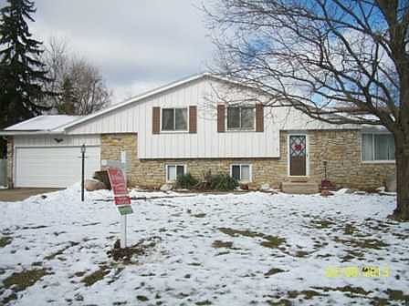 1st image of 641 E Widener Ln