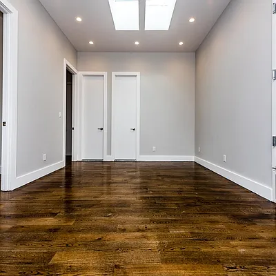 Rented by Nooklyn NYC LLC | media 54