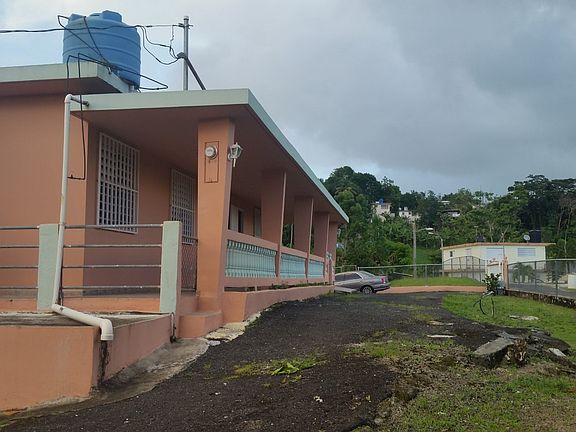 Side of front of house