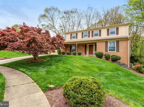 4302 Dahill Pl, Alexandria, VA 22312