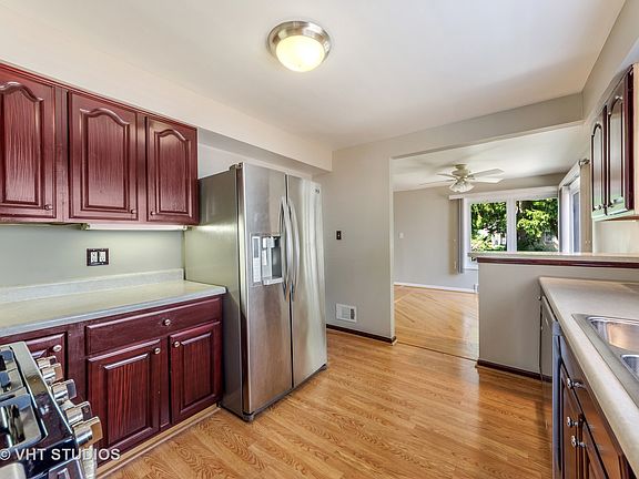 5th image of 2935 Craig Dr