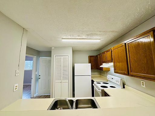 1st image of 207 Sunn Aire Ct APT A