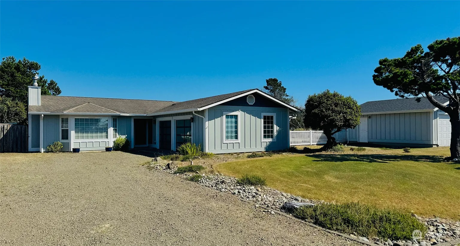 35204 G Street photo 1