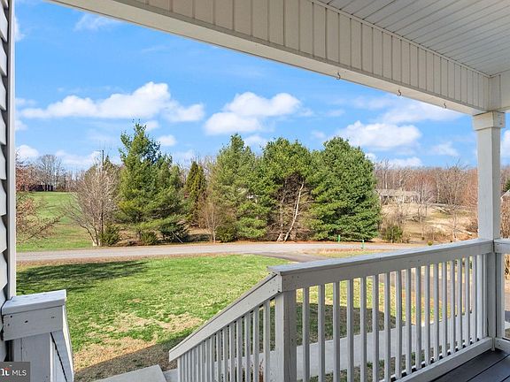 5th image of 9315 Stonegate Ln