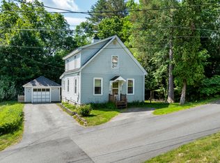 8 Riverview Ave, Lewiston, ME 04240