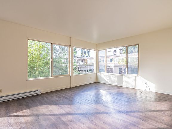 3rd image of 401 Boylston Ave E #1-106