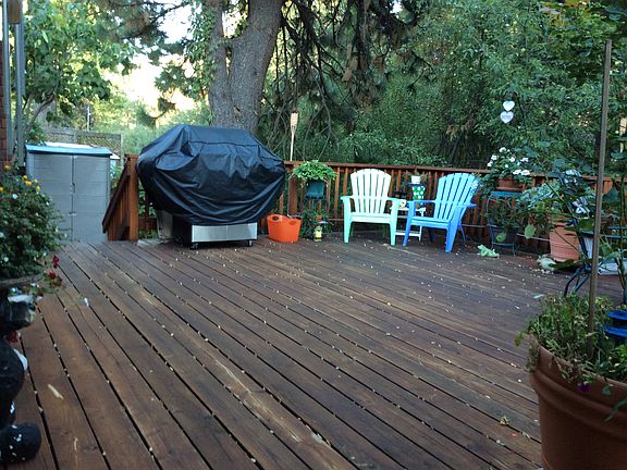 5th image of 22421 Glenwood Dr
