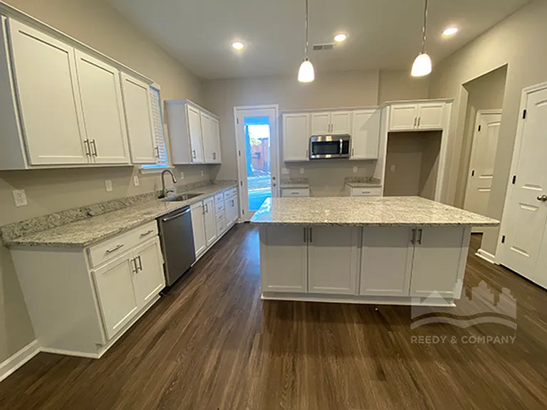 4209 Tutwiler Ave — Photo 4