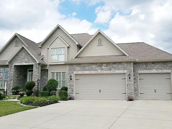3rd image of 18 Farmhouse Ln