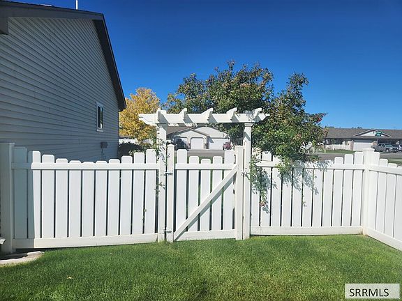 5th image of 3557 S Stonegate Dr