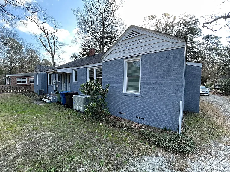 208 Greenwood Ave #B — Photo 25