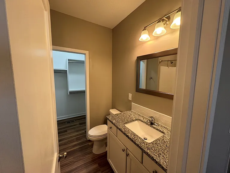 1529 W Cobblestone Ct — Photo 16