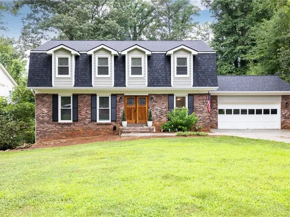 2431 Prince Howard Trl, Marietta, GA 30062