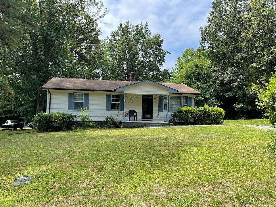 1st image of 2207 Eastover Dr