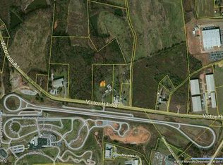 865 Victor Hill Rd, Greer, SC 29651