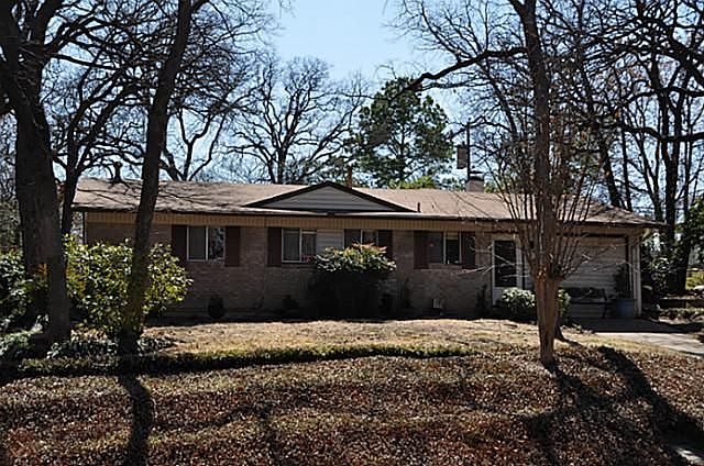 1st image of 1902 Mimosa Dr
