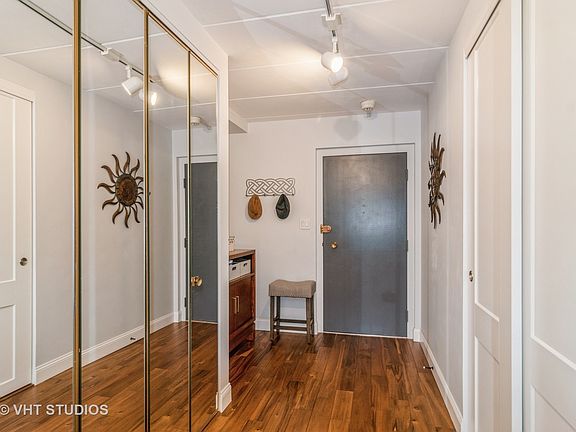 5th image of 203 N Kenilworth Ave APT 2J