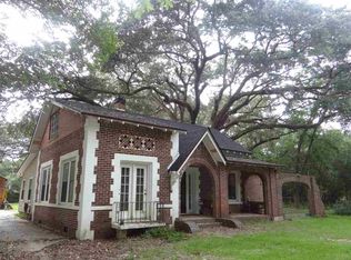 2945 Stefani Rd, Cantonment, FL 32533